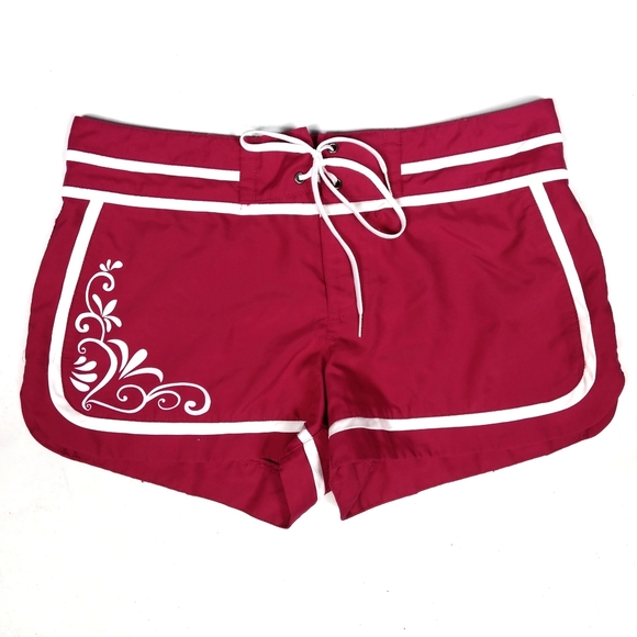 Athleta Pants - Athleta Swim Shorts size 6